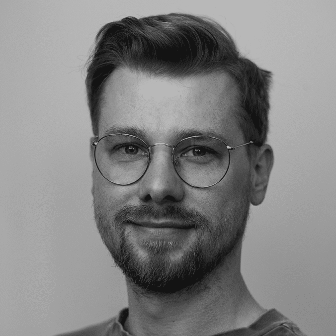 cropped robin ulmke